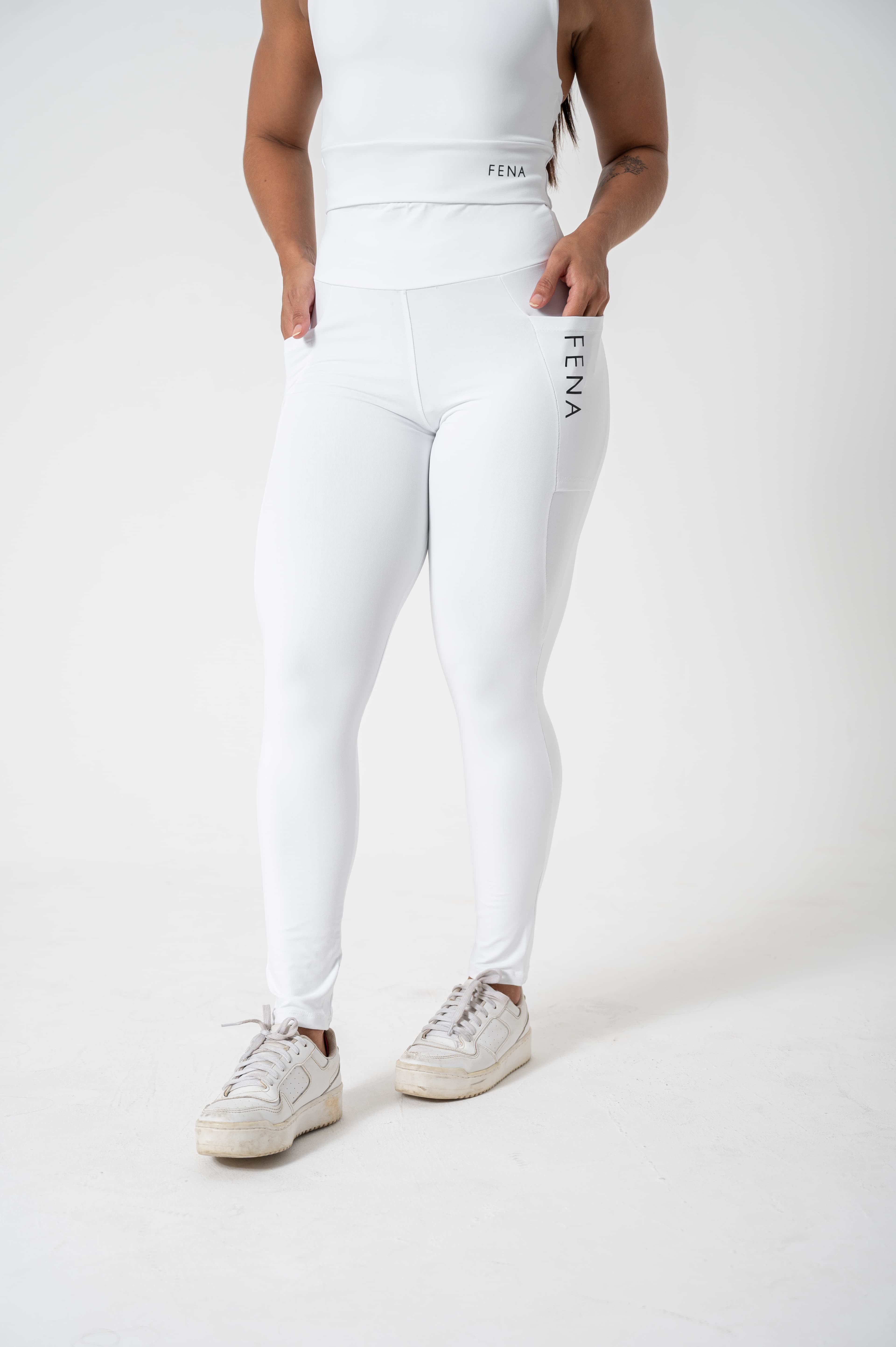 Calça com Bolso - imagem 3